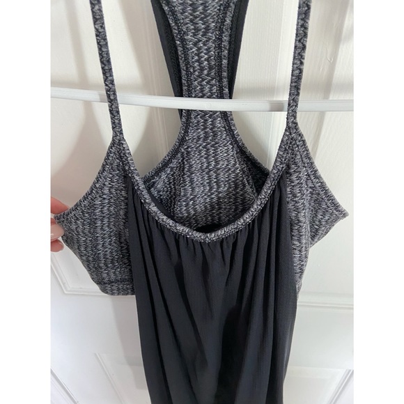 Lululemon Size 6 Yoga Tank Top - Picture 2 of 3
